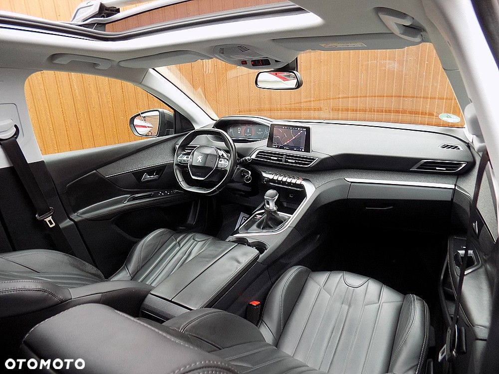 Peugeot 3008 HDi 115 Business-Line - 19