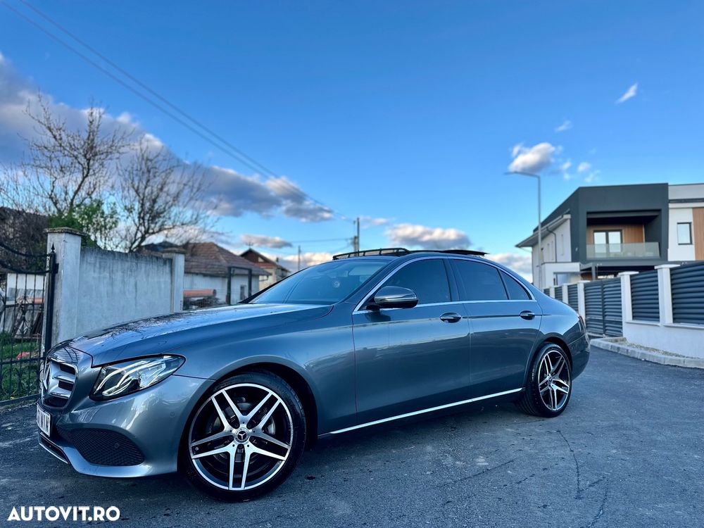 Mercedes-Benz E 220 d Aut. - 1