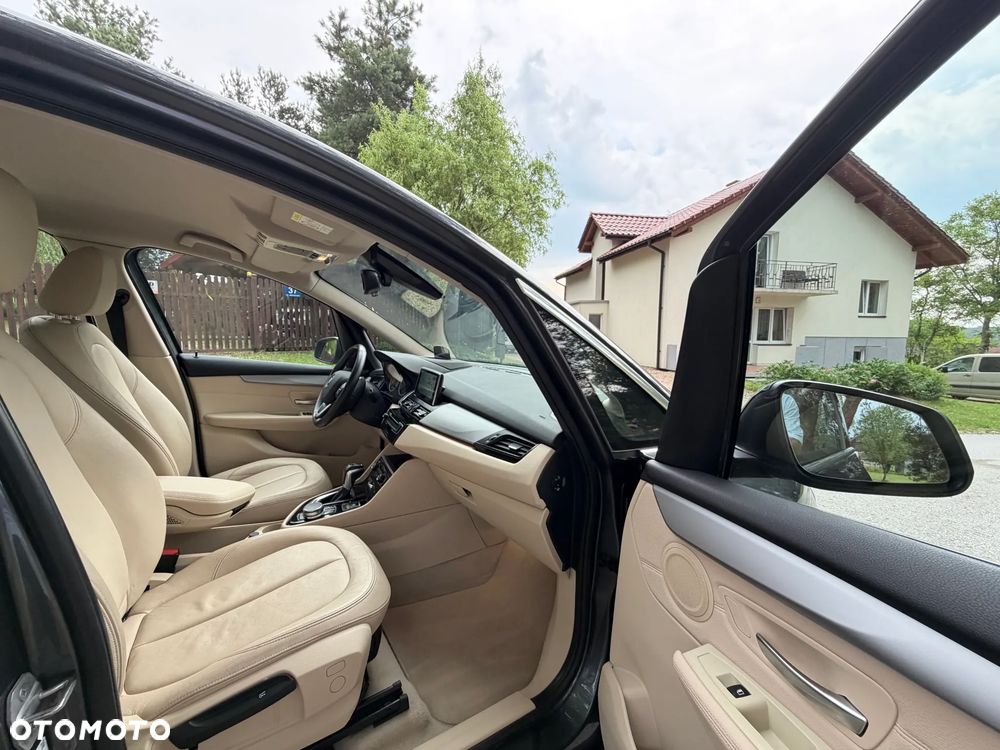 BMW Seria 2 218d Sport-Aut Luxury Line - 27