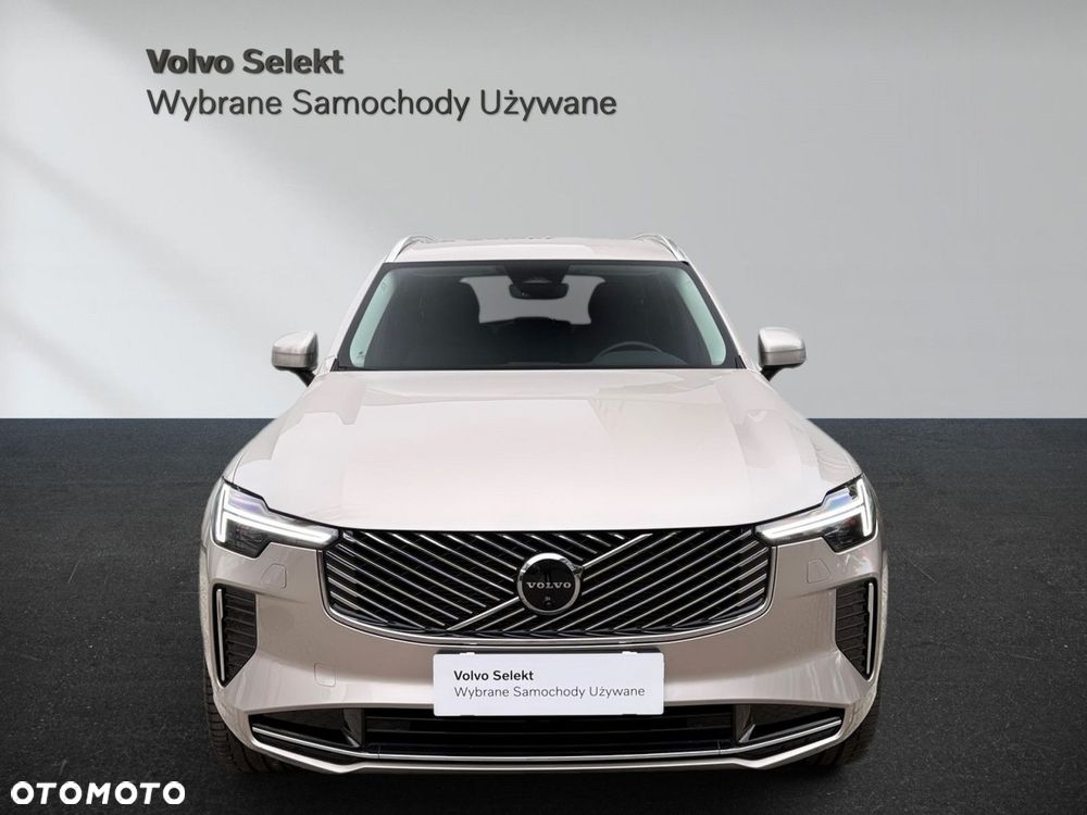 Volvo XC 90 - 3