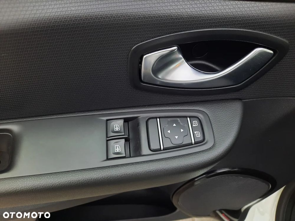 Renault Clio 0.9 Energy TCe Limited - 13