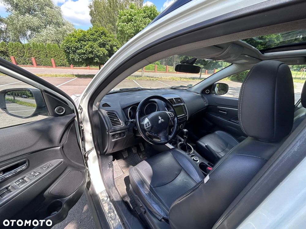 Mitsubishi ASX 1.8 DID Instyle NAVI 4WD AS&G - 12