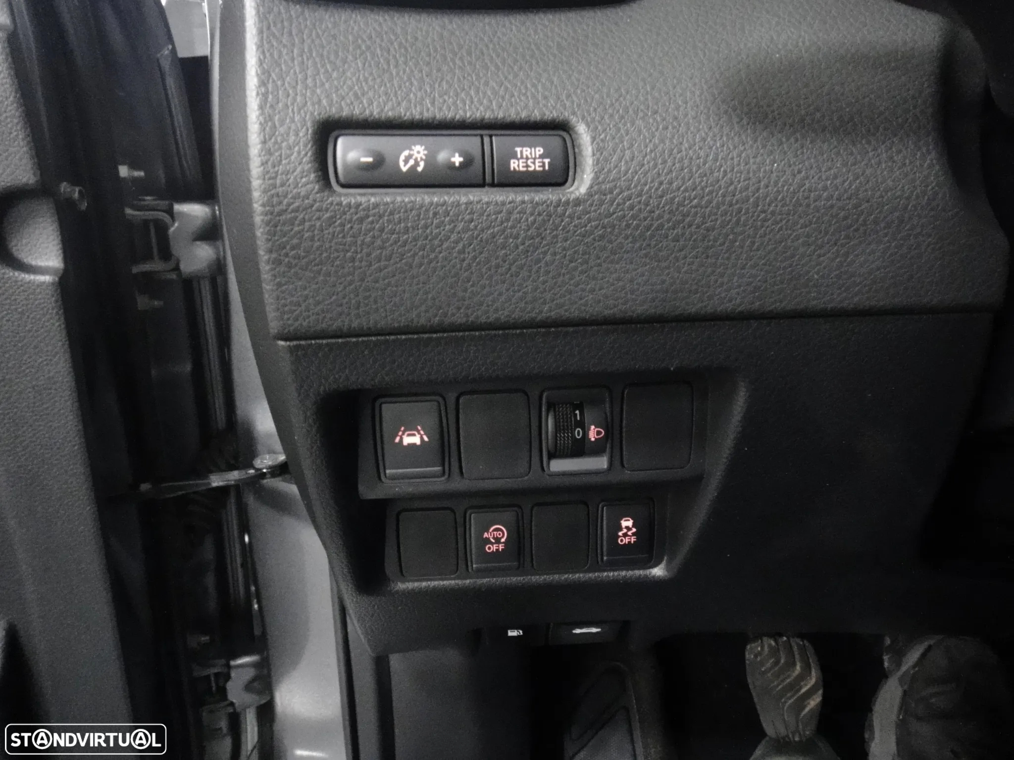 Nissan Qashqai 1.5 dCi N-Connecta - 22