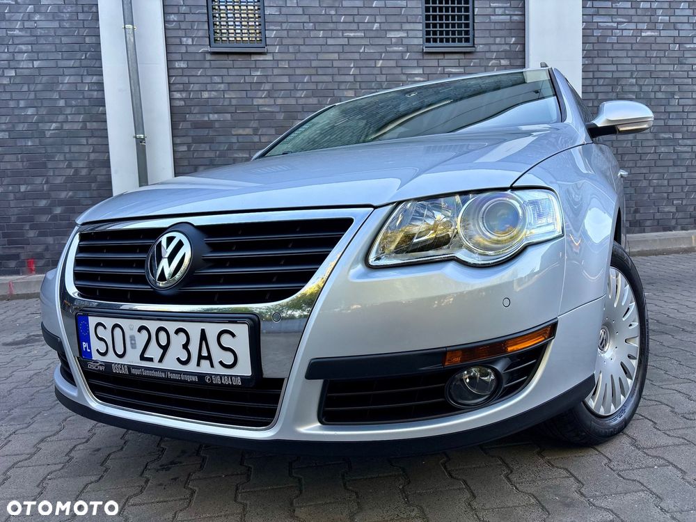Volkswagen Passat 2.0 TDI Trendline DSG - 26