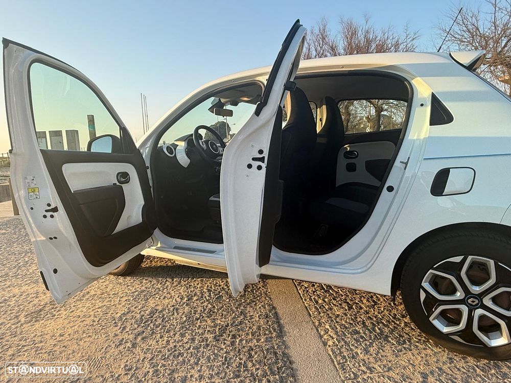 Renault Twingo Z.E. 22 Zen - 11