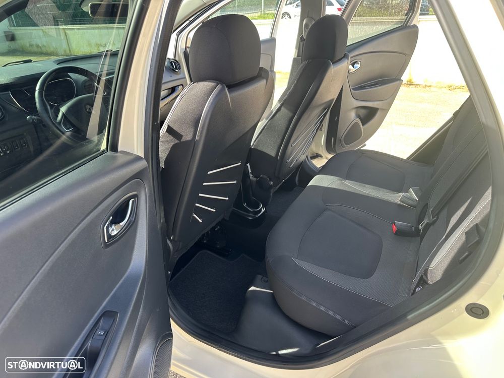 Renault Captur 0.9 TCE Exclusive - 22