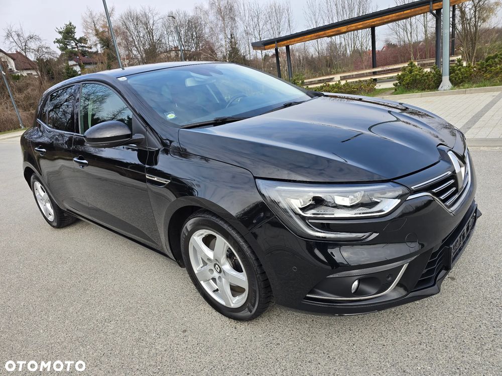 Renault Megane BLUE dCi 115 BOSE EDITION - 40