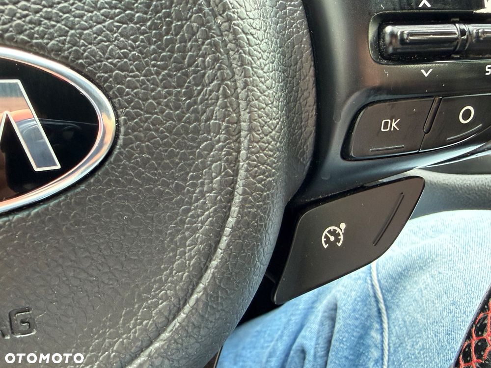 Kia Ceed 1.6 T-GDI GT - 14