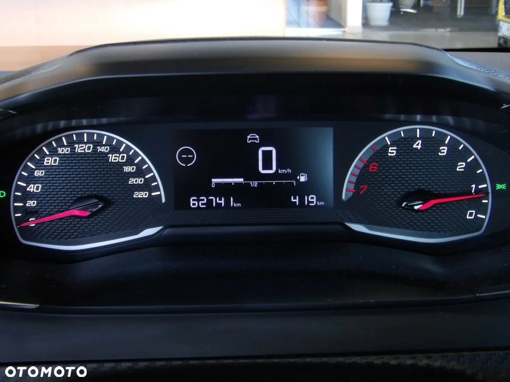 Peugeot 208 1.2 PureTech Active S&S - 21