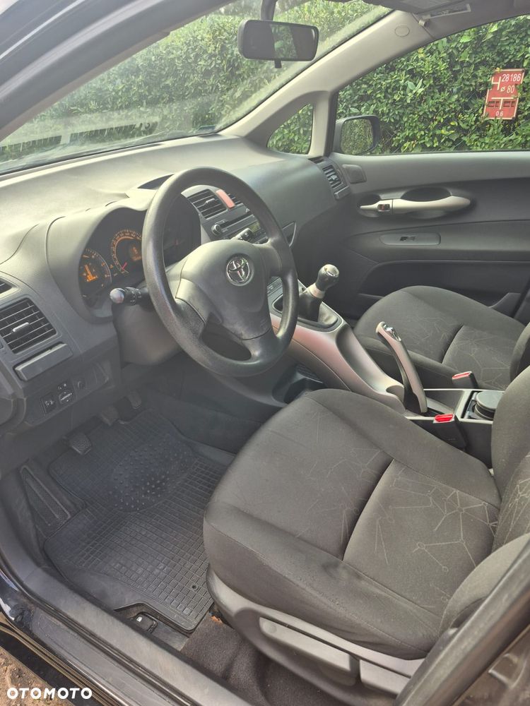 Toyota Auris 1.4 VVT-i Luna - 7