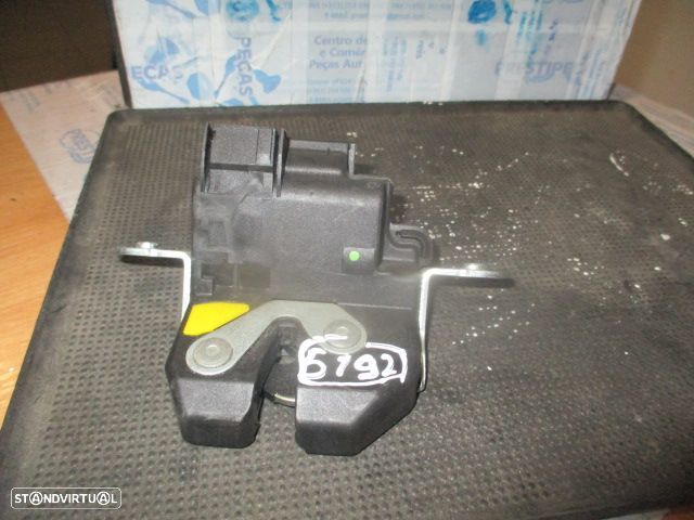 Fecho 51876008 FIAT PANDA 3 2013 1.2I 70CV 5P CINZENTO MALA 4 PINOS - 1