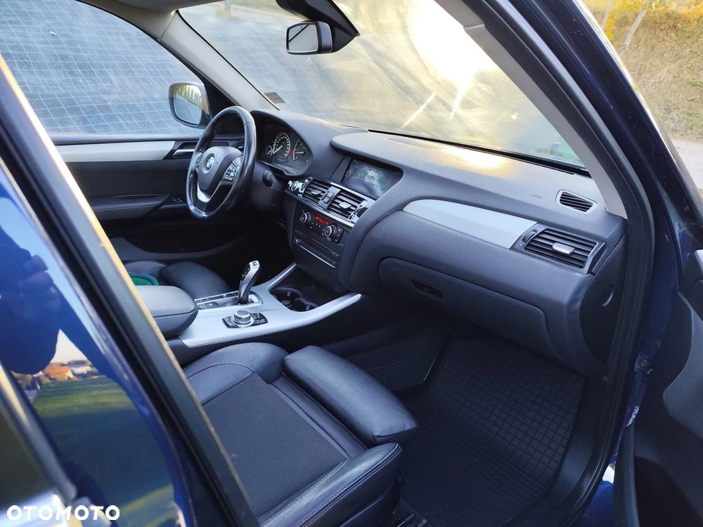 BMW X3 xDrive30d Sport-Aut - 24