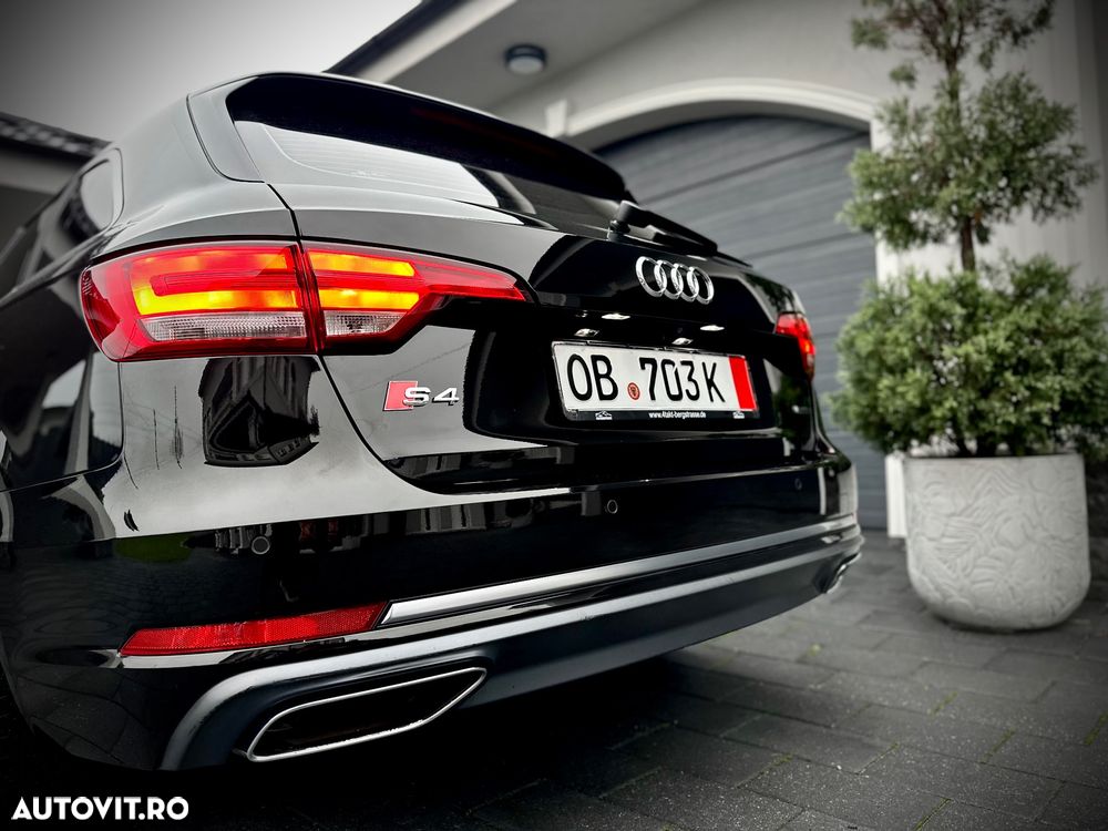 Audi A4 2.0 TDI S tronic quattro sport - 36