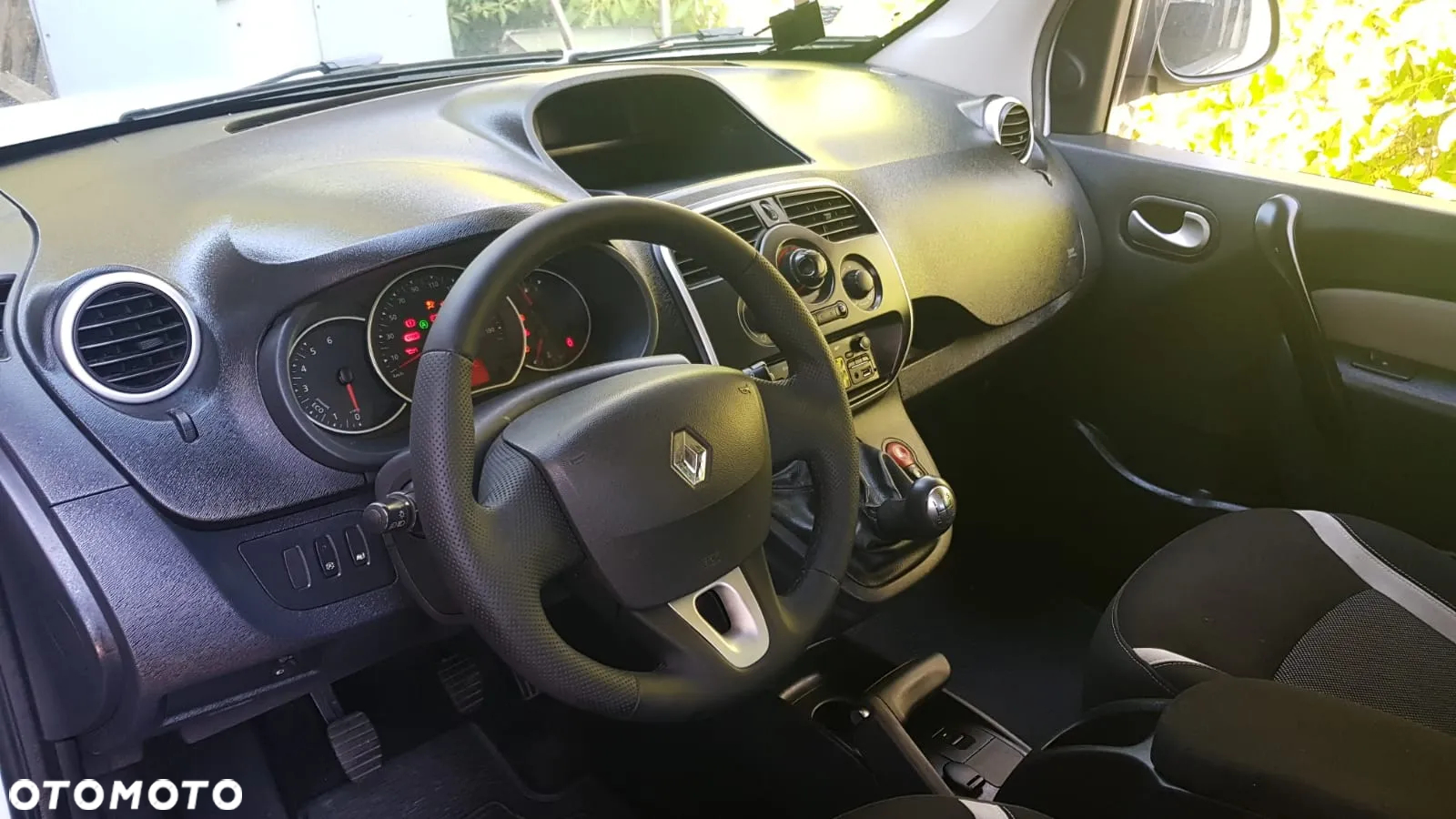 Renault Kangoo 1.5 dCi Energy Zen S&S - 12