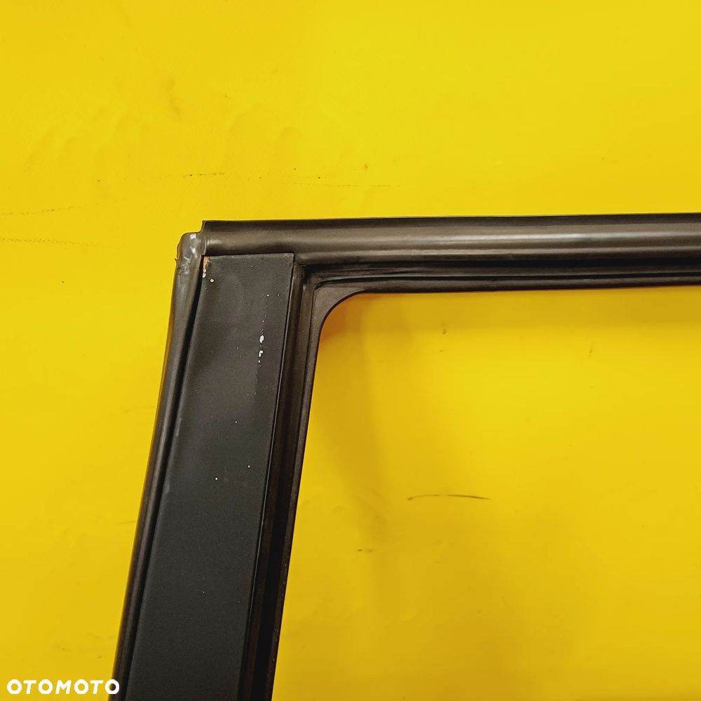 DRZWI LEWY TYŁ LEWE TYLNE BMW 3 E46 LAK. 475/9 KOMBI NR133 - 7