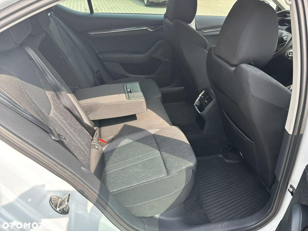 Skoda Octavia 1.5 TSI ACT Style - 16