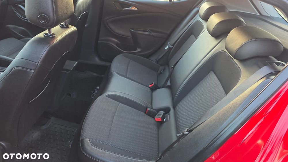 Opel Astra 1.6 D (CDTI) Innovation - 18