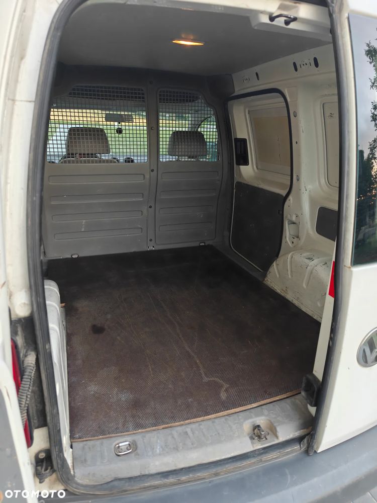 Volkswagen Caddy - 8