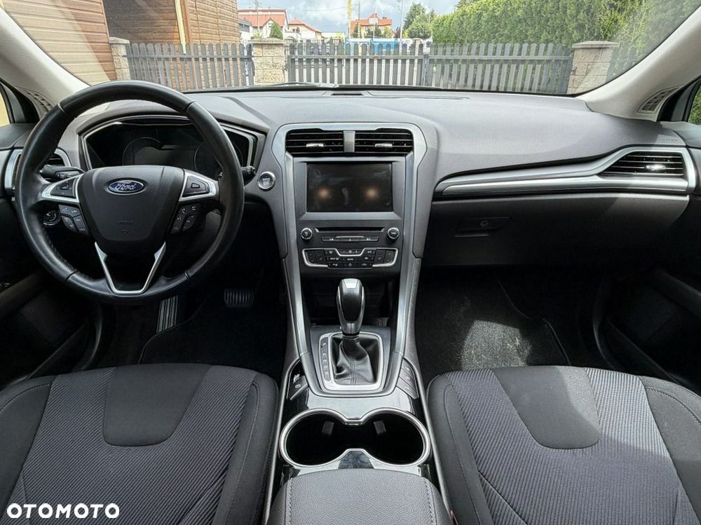 Ford Mondeo - 12