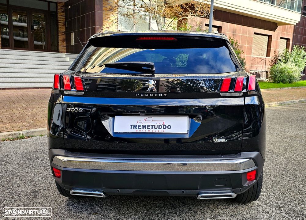 Peugeot 3008 PureTech 130 Stop & Start GPF Allure Pack - 8