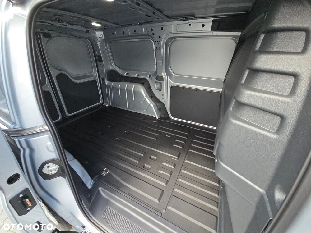 Volkswagen Caddy Caddy silnik: 2,0 l TDI EU6 SCR 122 KM / skrzynia biegów: automatyczna DSG, 7-biegowa rozstaw osi: 2970 mm - 12