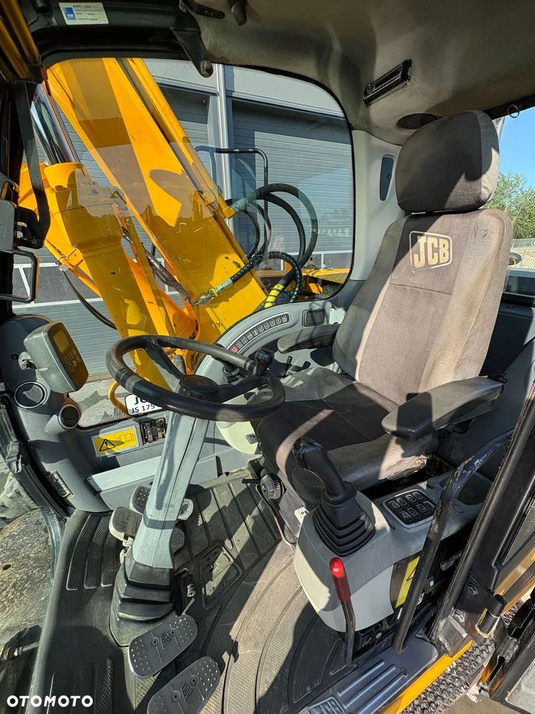 JCB JS175W - 11