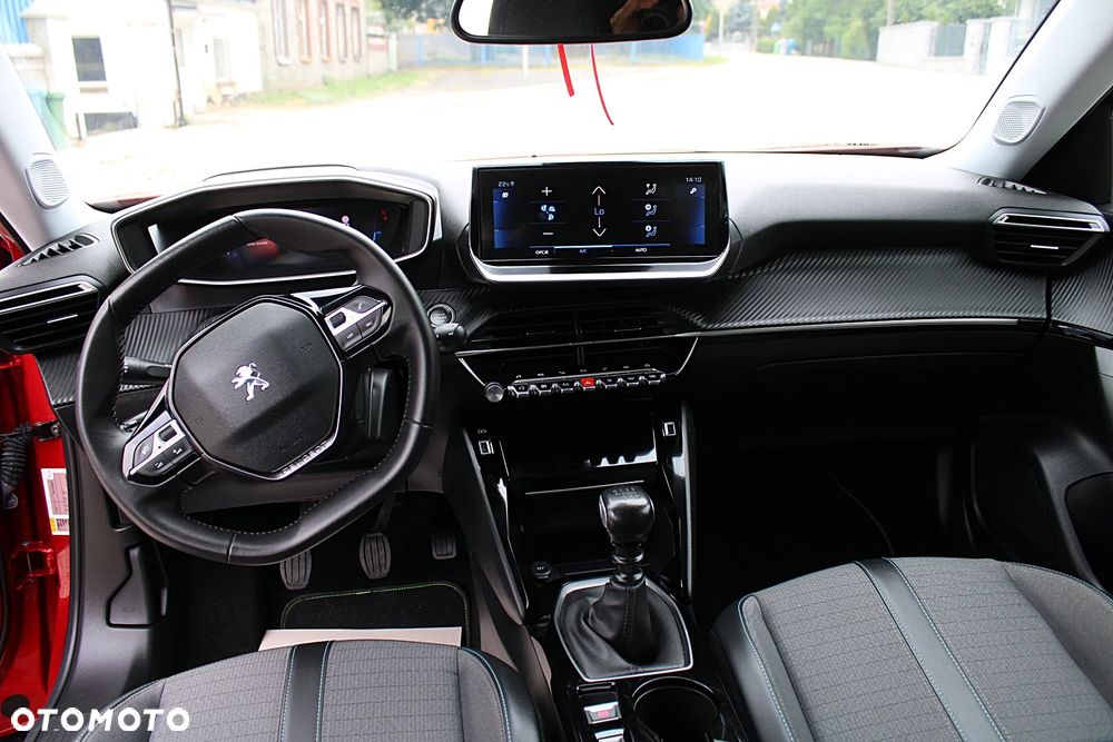 Peugeot 2008 - 18