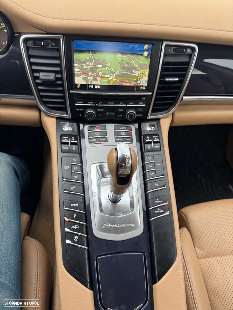 Porsche Panamera S E-Hybrid - 11