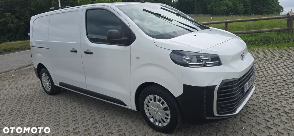 Toyota proace - 3