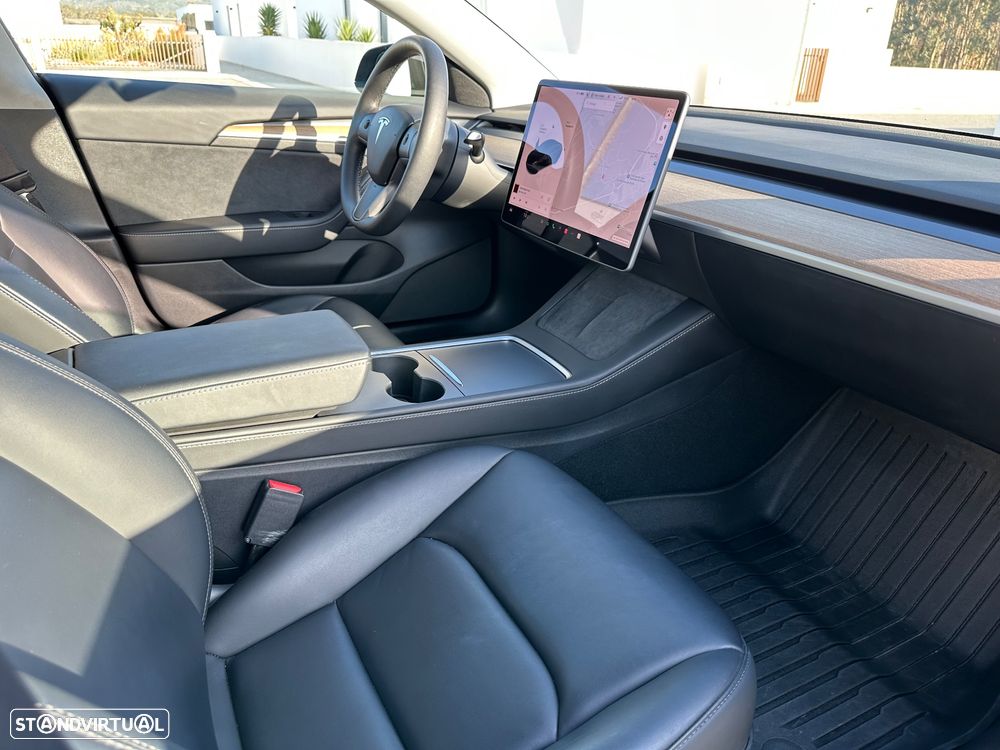 Tesla Model 3 Performance Dual Motor AWD - 28