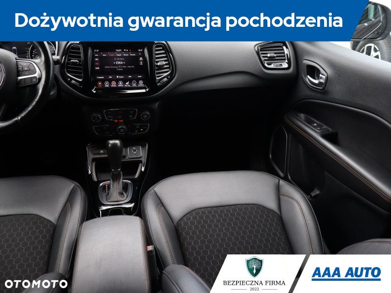 Jeep Compass - 9