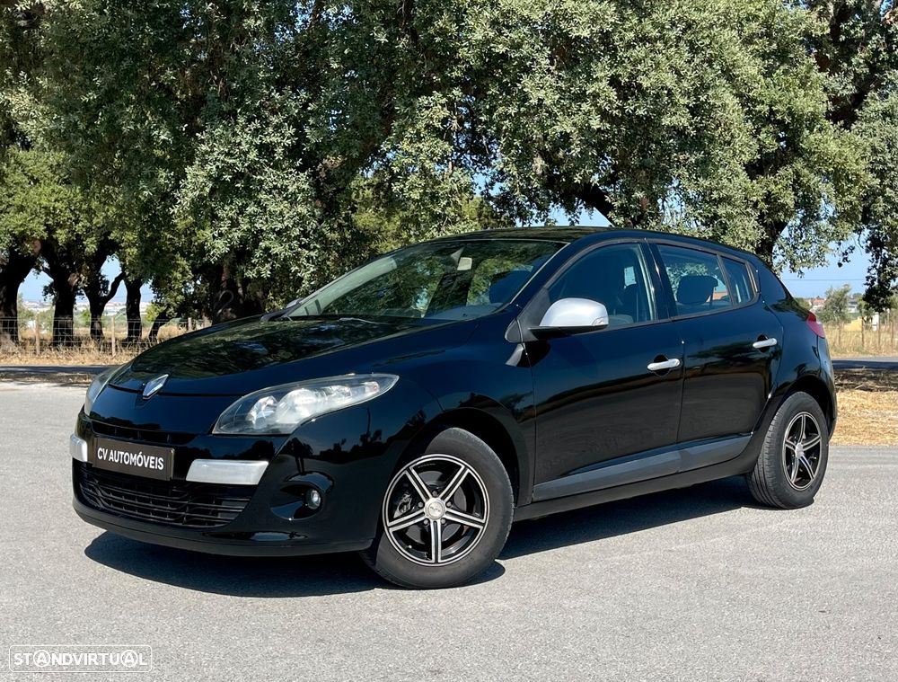 Renault Mégane 1.5 dCi Dynamique S EDC - 1