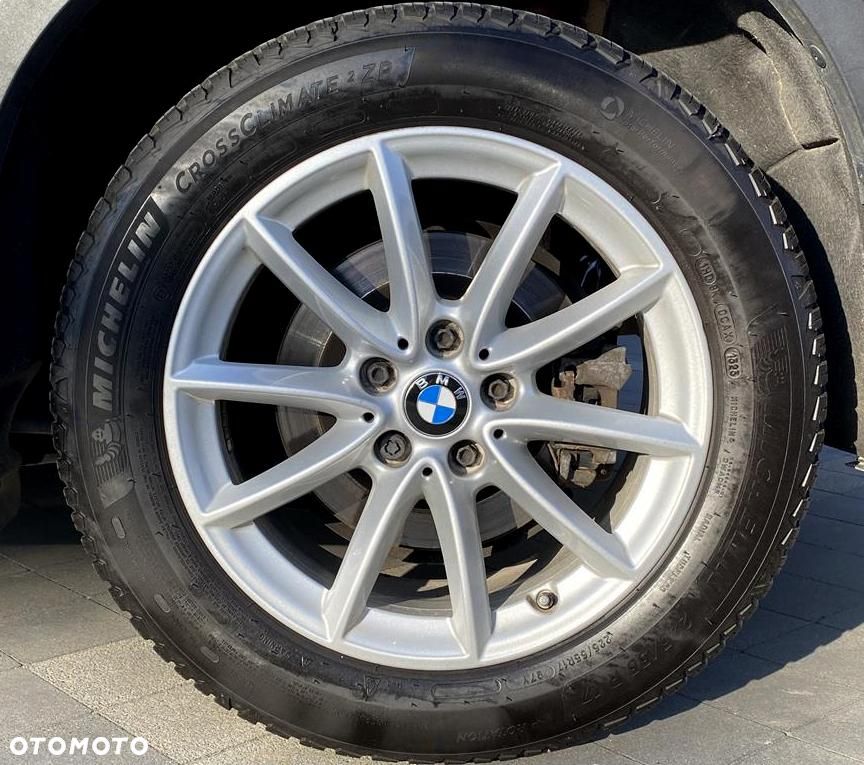 BMW X1 sDrive20i Advantage - 15