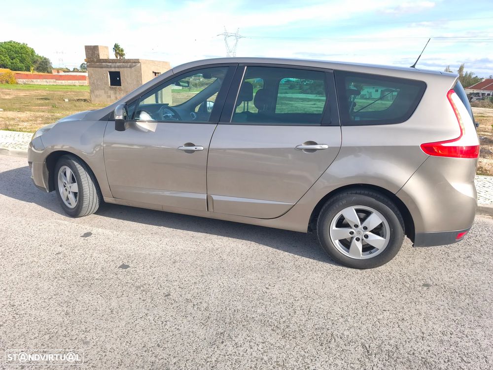 Renault Grand Scénic 1.5 dCi Dynamique S 7L - 7
