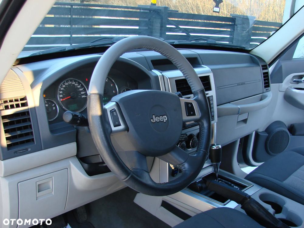 Jeep Cherokee 2.8 CRD DPF Automatik Limited - 15