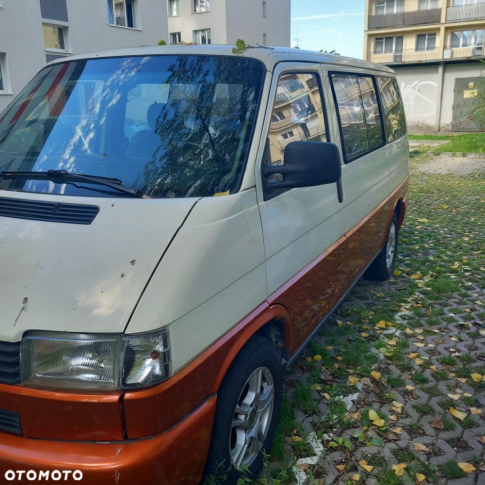 Volkswagen Transporter - 3