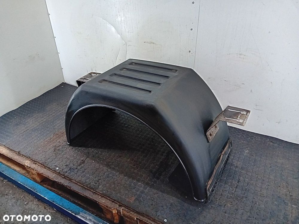 NADKOLE PRAWE TYŁ IVECO DAILY IV - 3