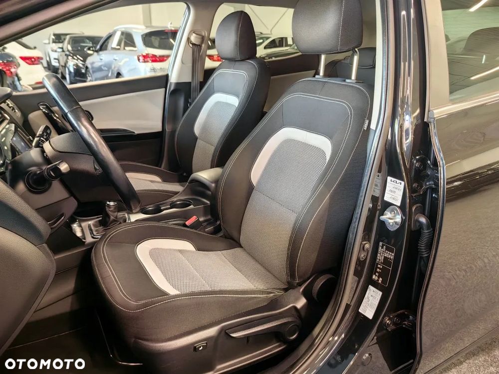 Kia Ceed Cee'd 1.6 GDI L Business Line - 7
