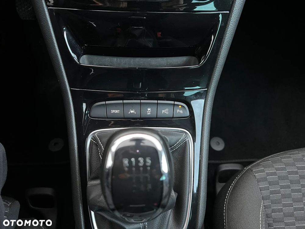 Opel Astra 1.4 Turbo Sports Tourer Dynamic - 17