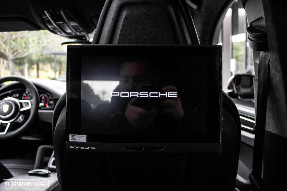 Porsche Cayenne Coupé E-Hybrid - 41