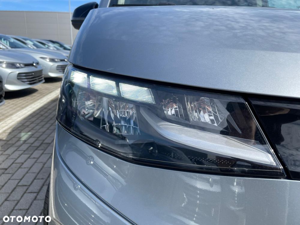 Volkswagen Multivan 2.0 TDI L2 Family DSG - 38