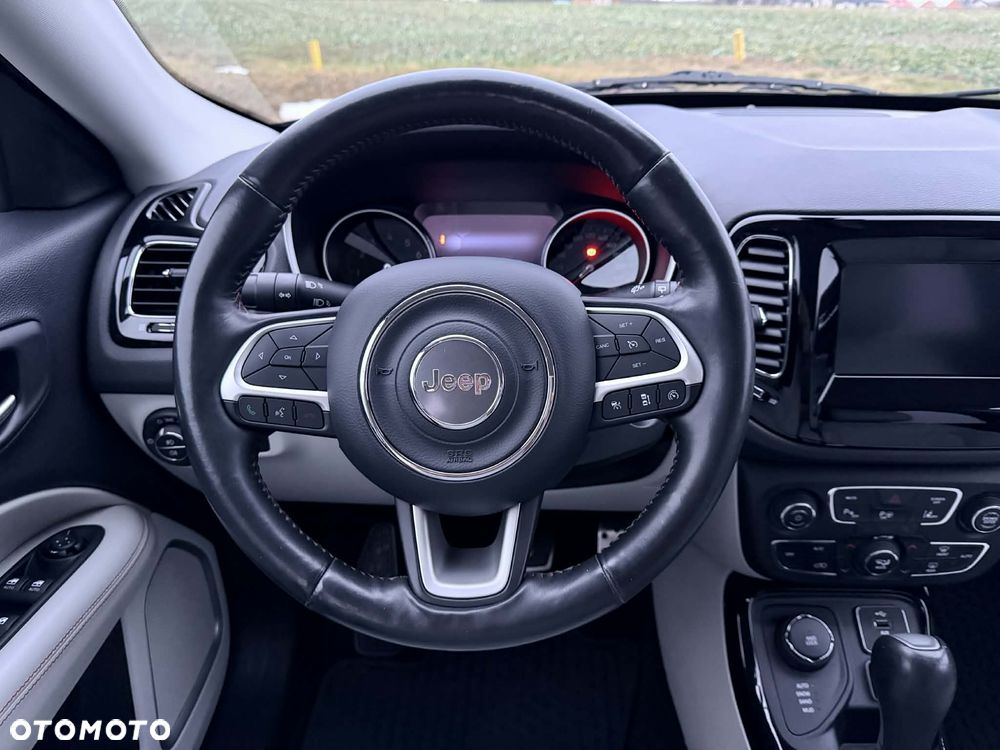 Jeep Compass 1.4 TMair Limited 4WD S&S - 17