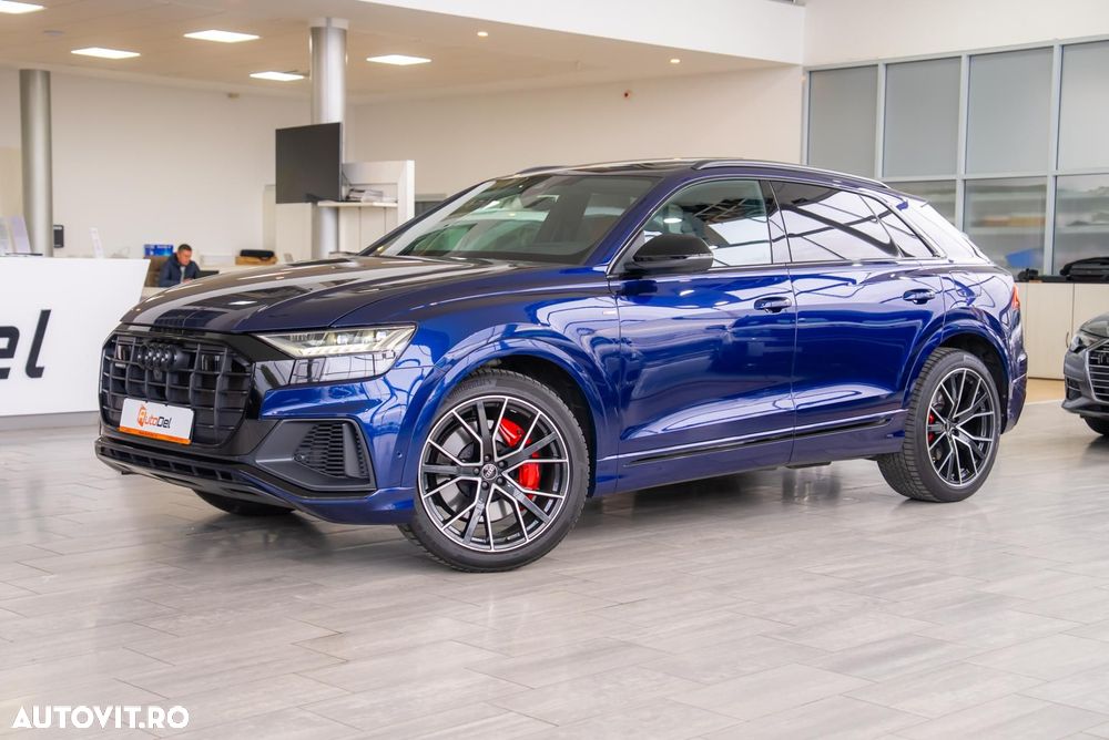 Audi Q8 - 7