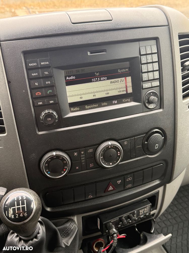 Volkswagen CRAFTER - 10