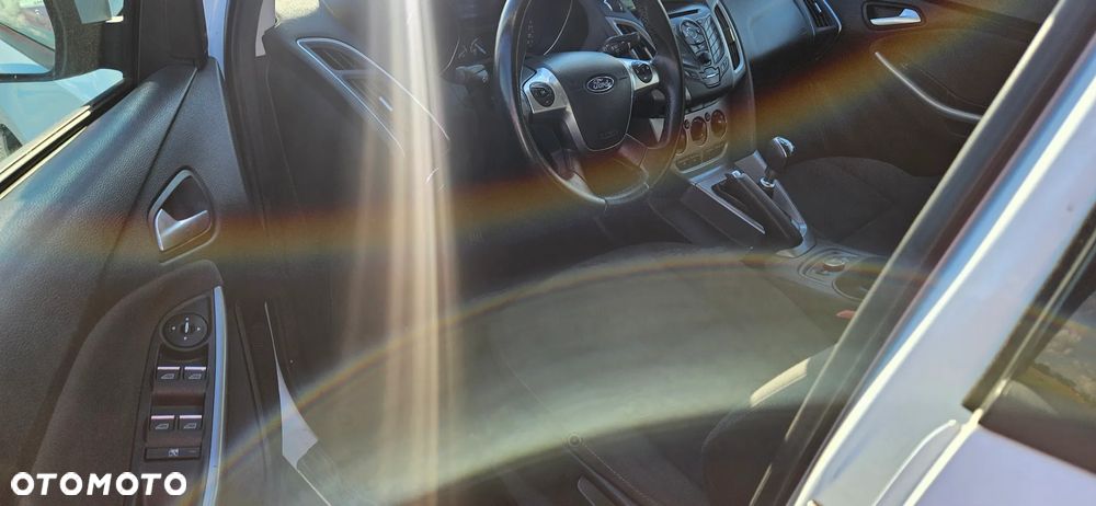 Ford Focus 1.6 TDCi DPF Trend - 14