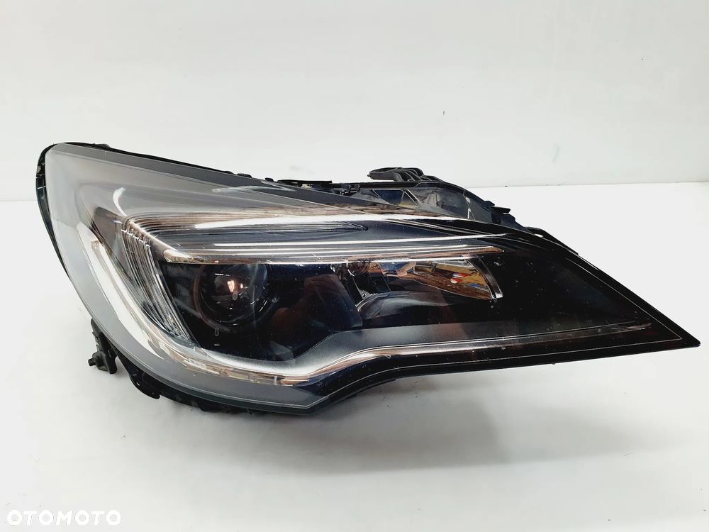 OPEL ASTRA K V LAMPA LED SOCZEWKA PRAWA - 2