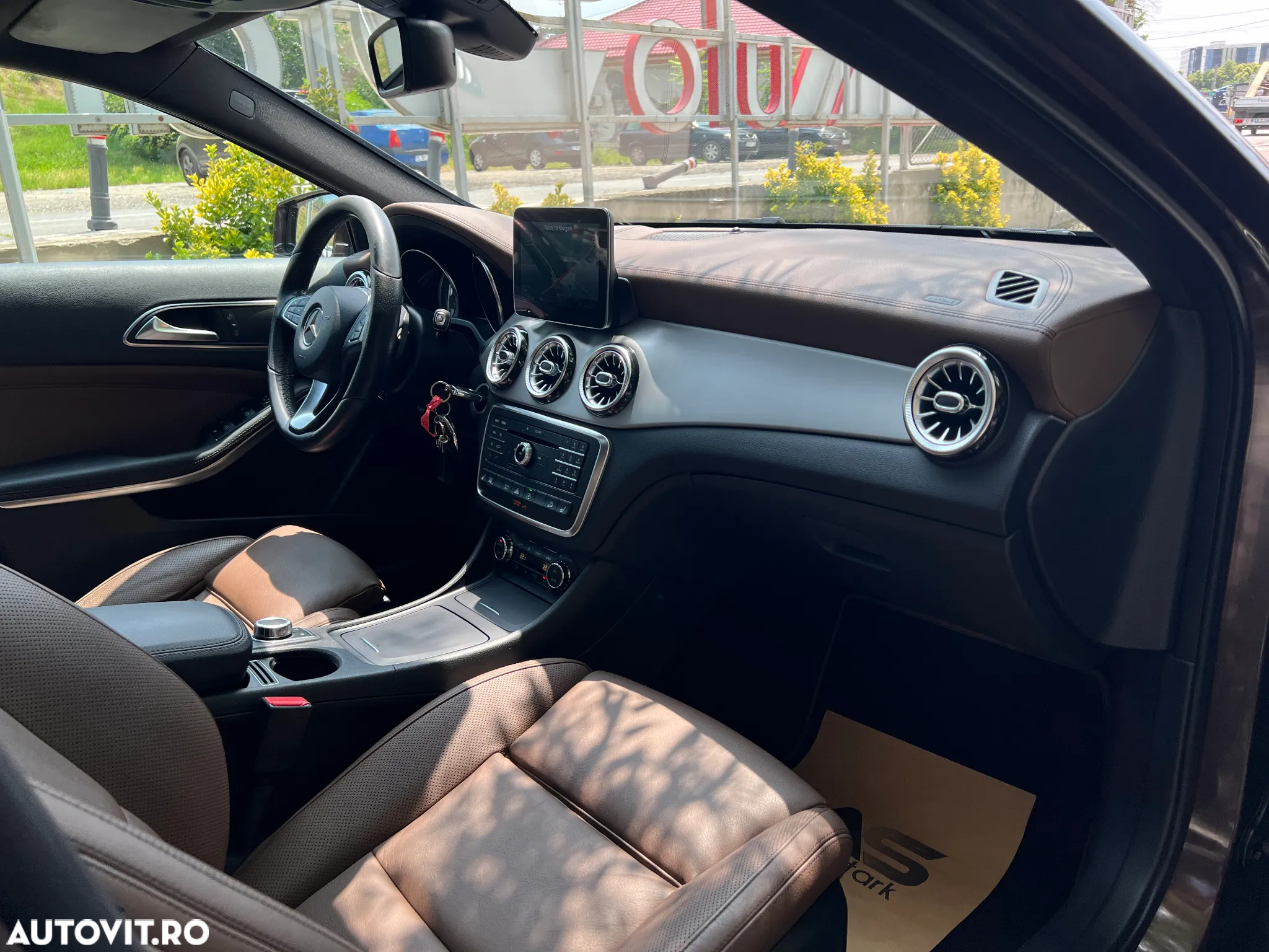 Mercedes-Benz GLA 200 (CDI) d 4Matic 7G-DCT Urban - 6