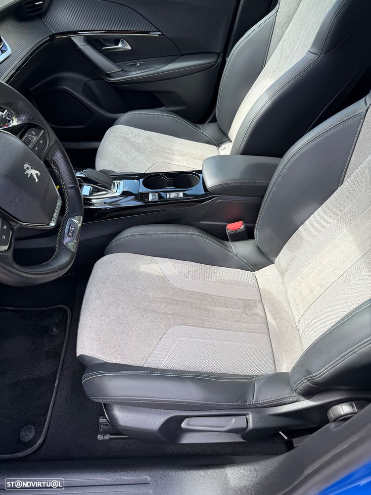 Peugeot e-2008 GT - 21