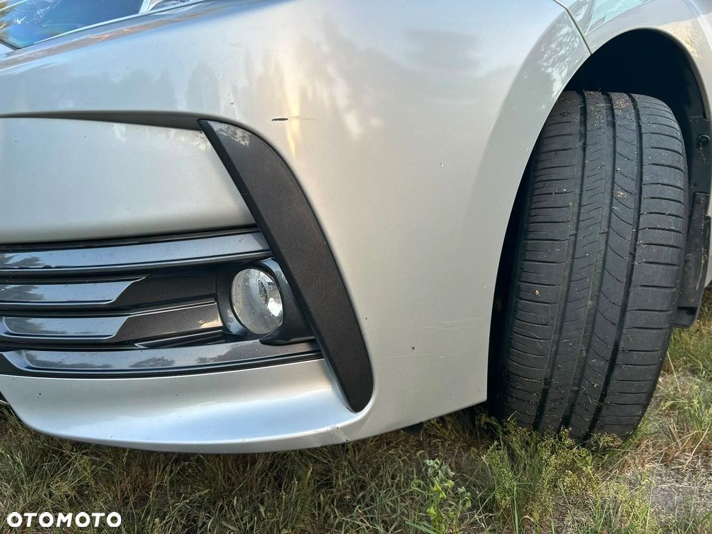 Toyota Corolla 1.6 Comfort - 10