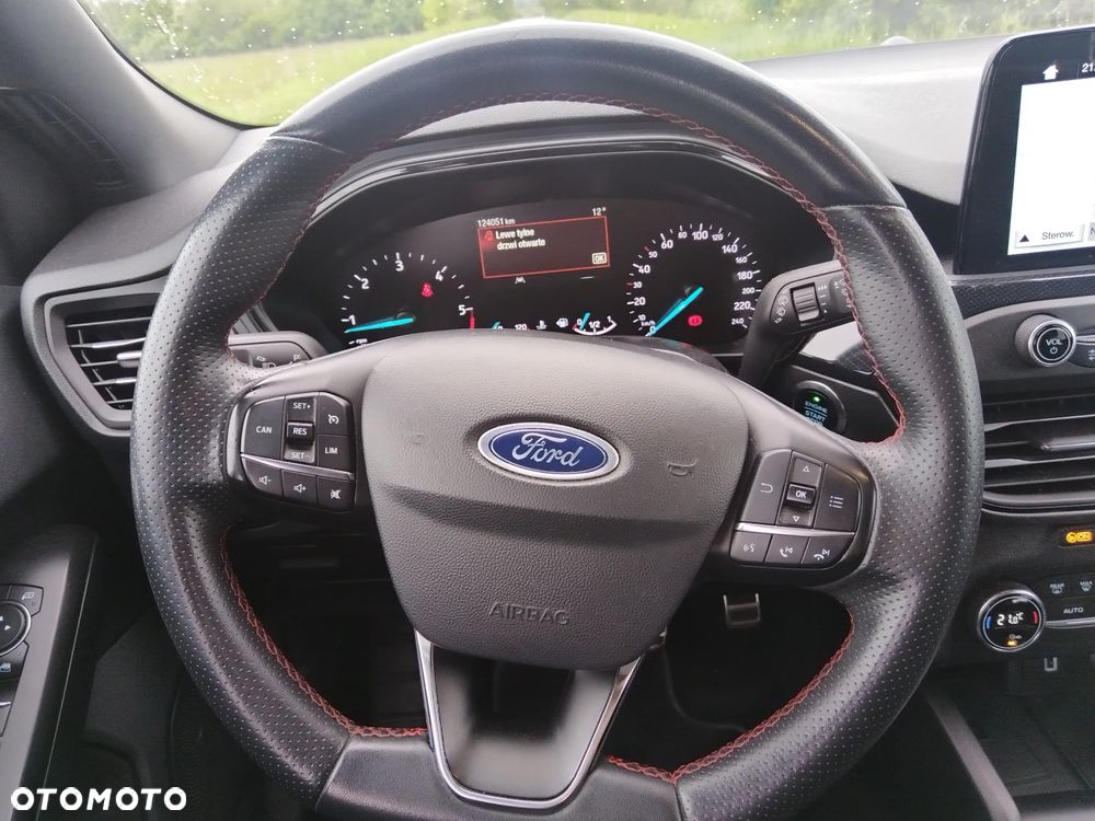 Ford Focus 1.5 EcoBlue Start-Stopp-System ST-LINE - 16